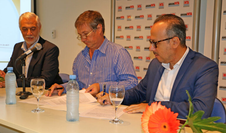 Syngenta, ArgenINTA y FEDIAP renuevan su compromiso con la educación