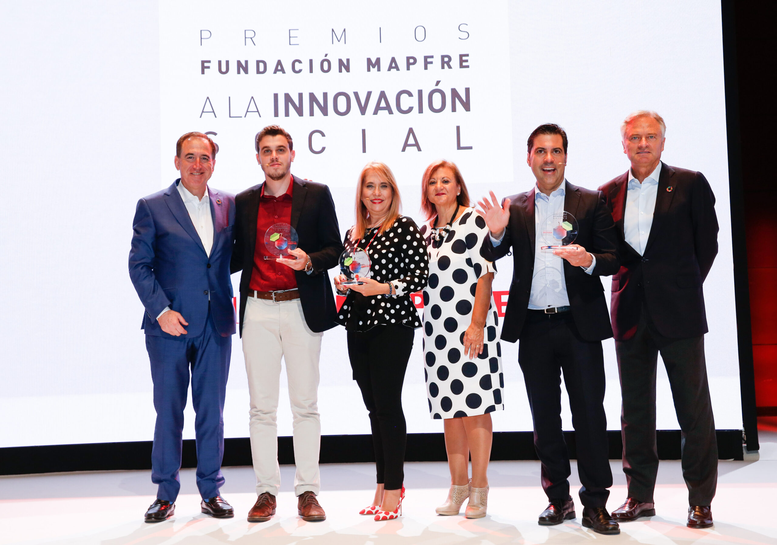 Ganadores de la II Edición de los Premios Fundación MAPFRE a la innovación social