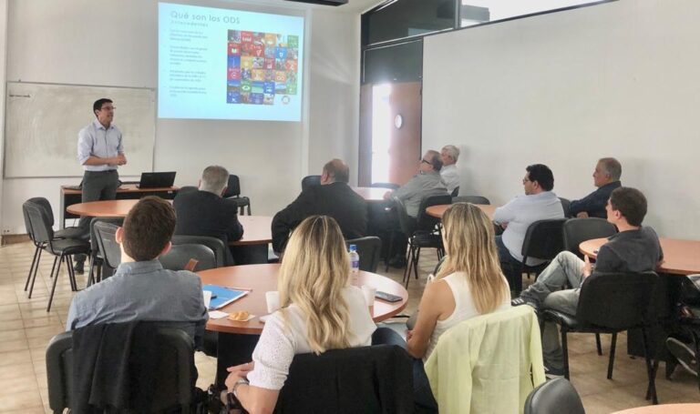 Promover la interacción entre organizaciones sociales y empresas de la Prov. Bs. As.