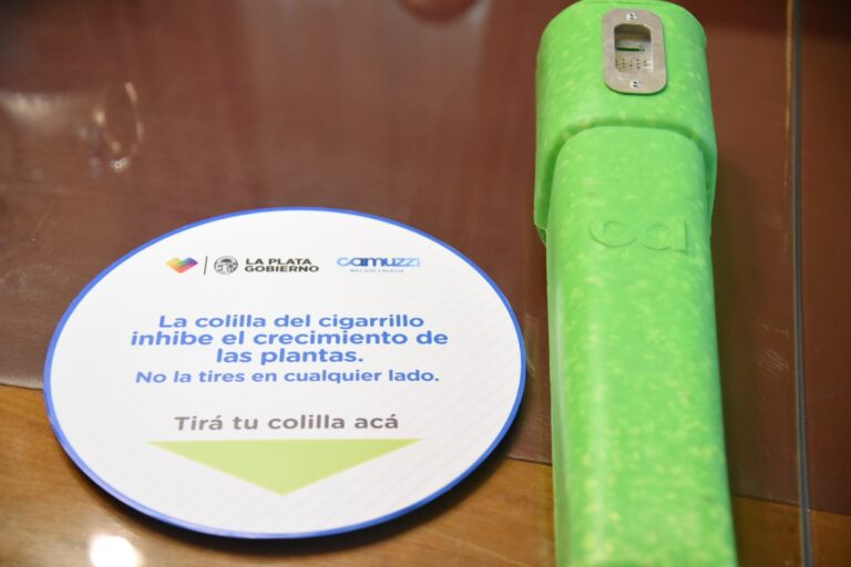 Instalarán eco-ceniceros en la vía pública para arrojar los restos de cigarrillos