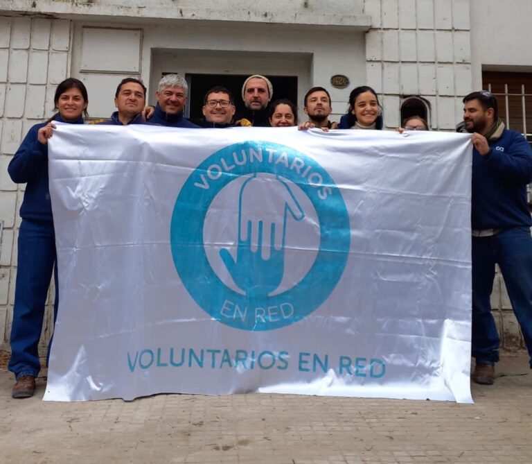 Voluntarios en Red llegó a La Plata