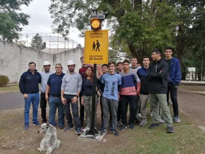 Programa «30 años, 30 escuelas», por comunidades con más eficiencia energética