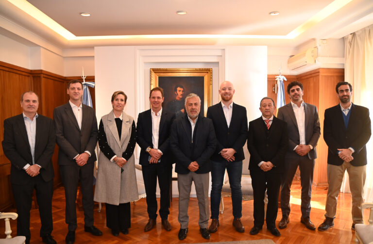 Genneia anuncia un plan de inversiones por 250 millones de dólares en Mendoza