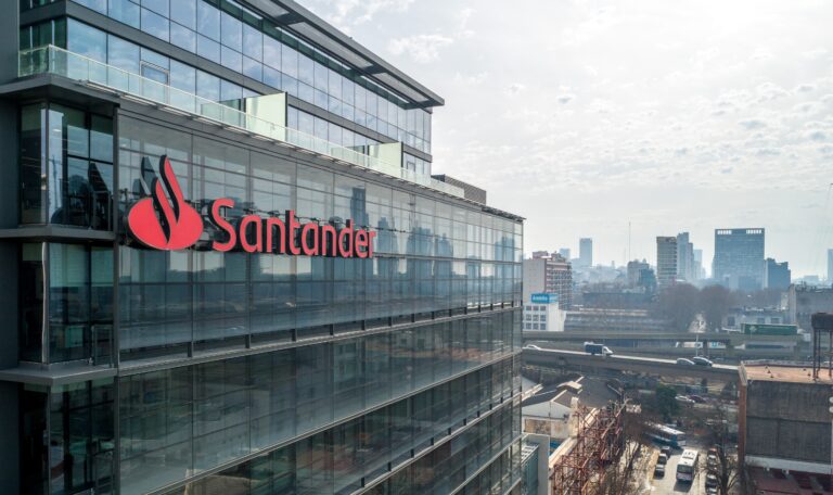 Santander Argentina reconocido como «Mejor Banco para ESG» y como «Mejor Banco Digital» de Argentina