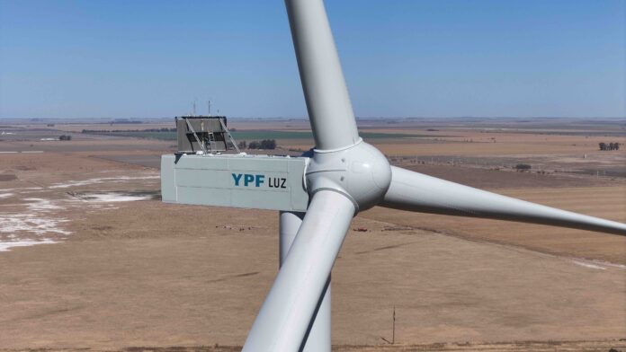 Energía eólica para reducir la huella de carbono en la producción de alimentos