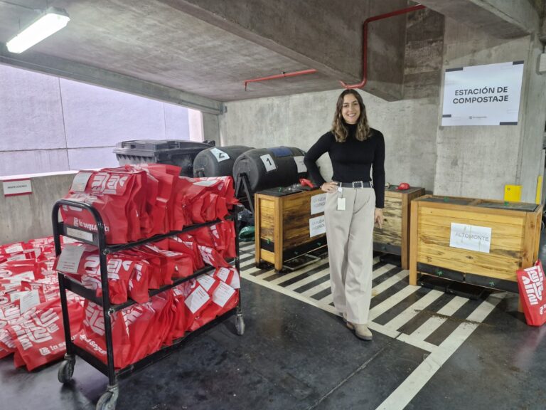 Del papel al compost: reducción de residuos y construcción de una sólida cultura de cuidado del ambiente