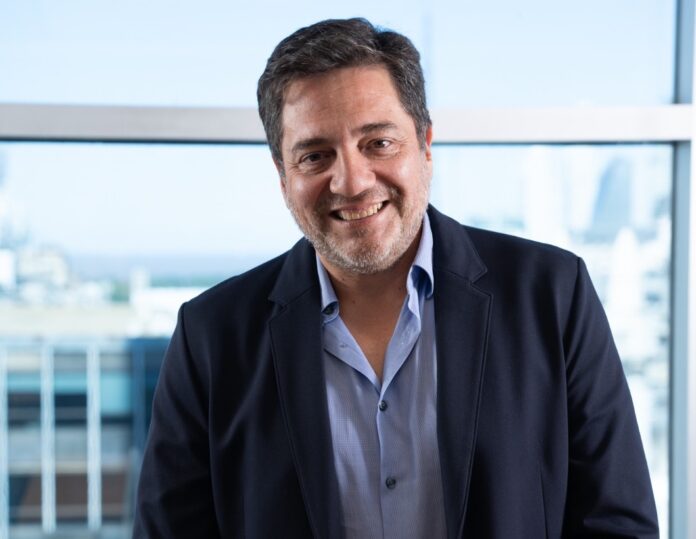 Hernán Pardo asume como Director General de Camuzzi