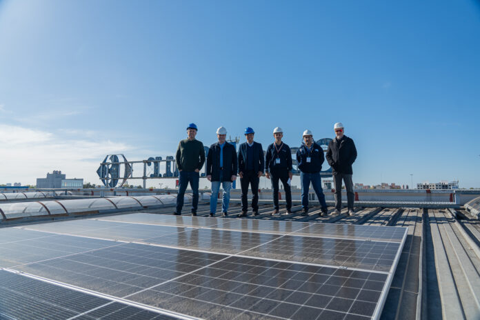 Carrefour impulsa la energía solar en su tienda de San Fernando