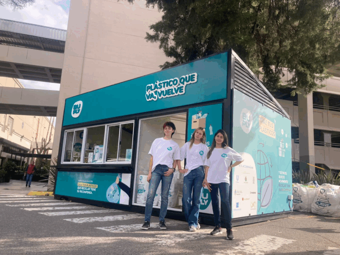 Reconocimiento nacional a una iniciativa que transforma residuos plásticos en nuevos productos