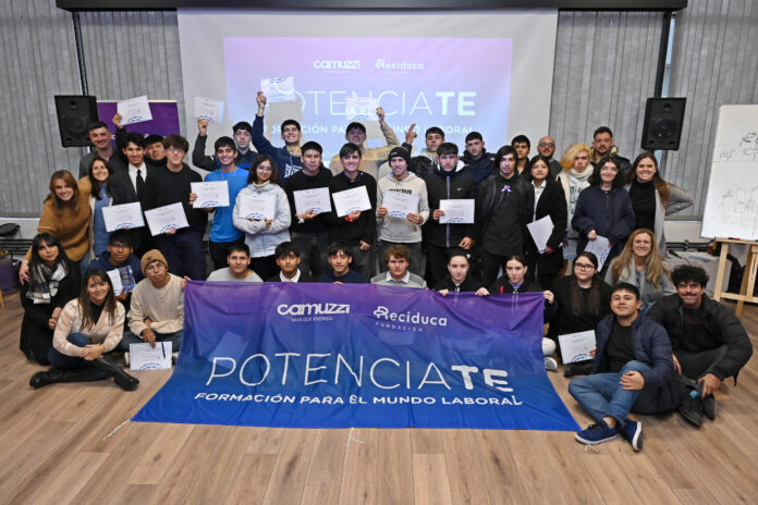 Jóvenes técnicos se preparan para un mundo laboral más inclusivo