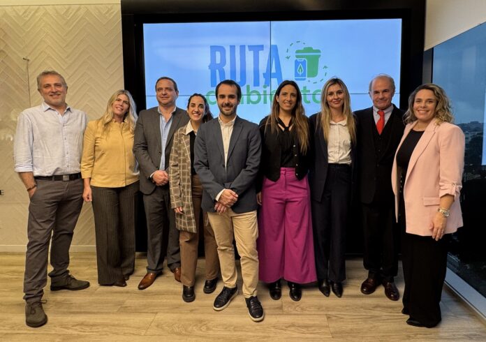 Empresas y municipios trazan juntos el camino del reciclaje
