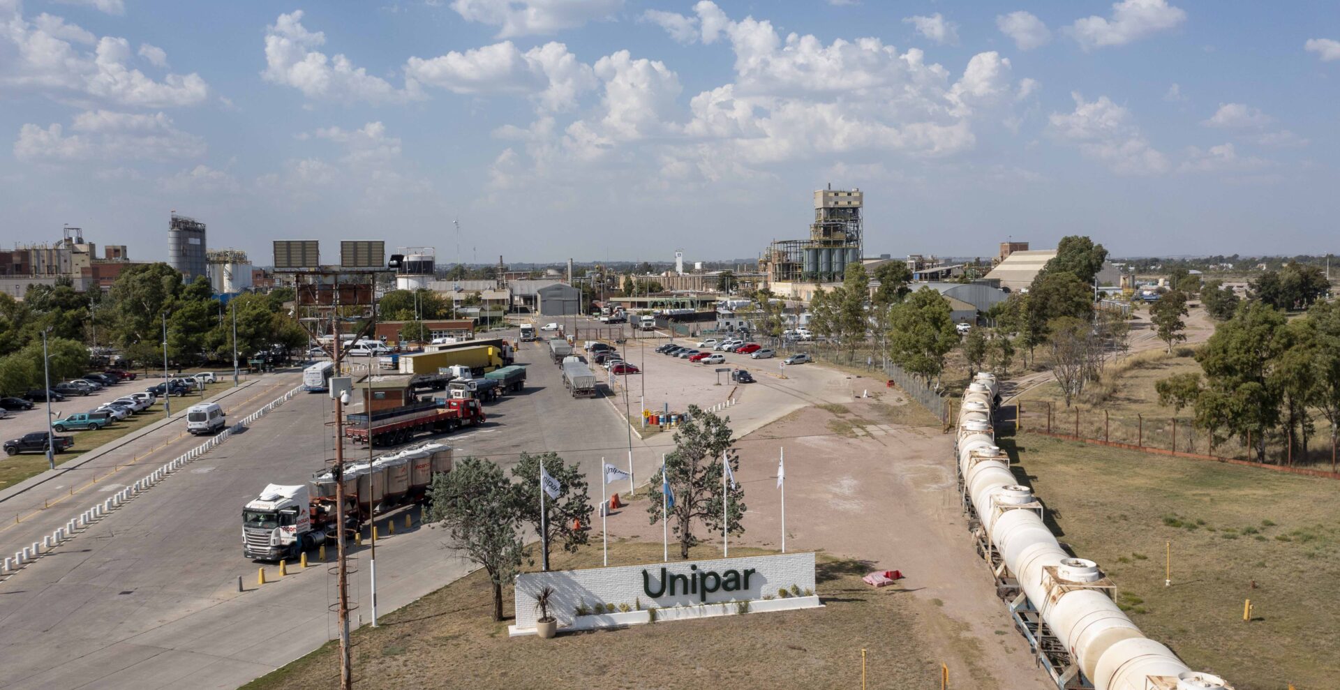 UNIPAR PLANTA BAHIA BLANCA (2)