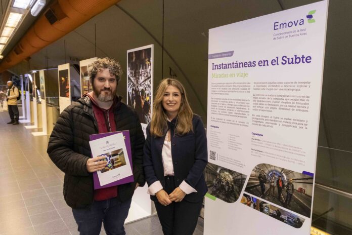 Fotógrafos retratan la experiencia del viaje en una exposición itinerante del Subte