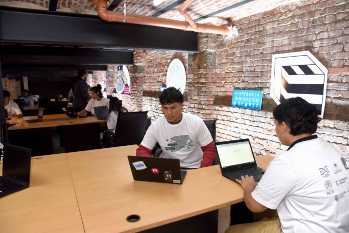 Talento digital e inclusión laboral a través de becas para personas con discapacidad